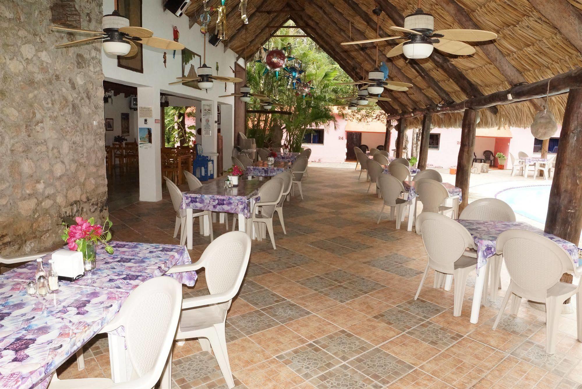 Hotel Doralba Inn Chichen Exterior foto